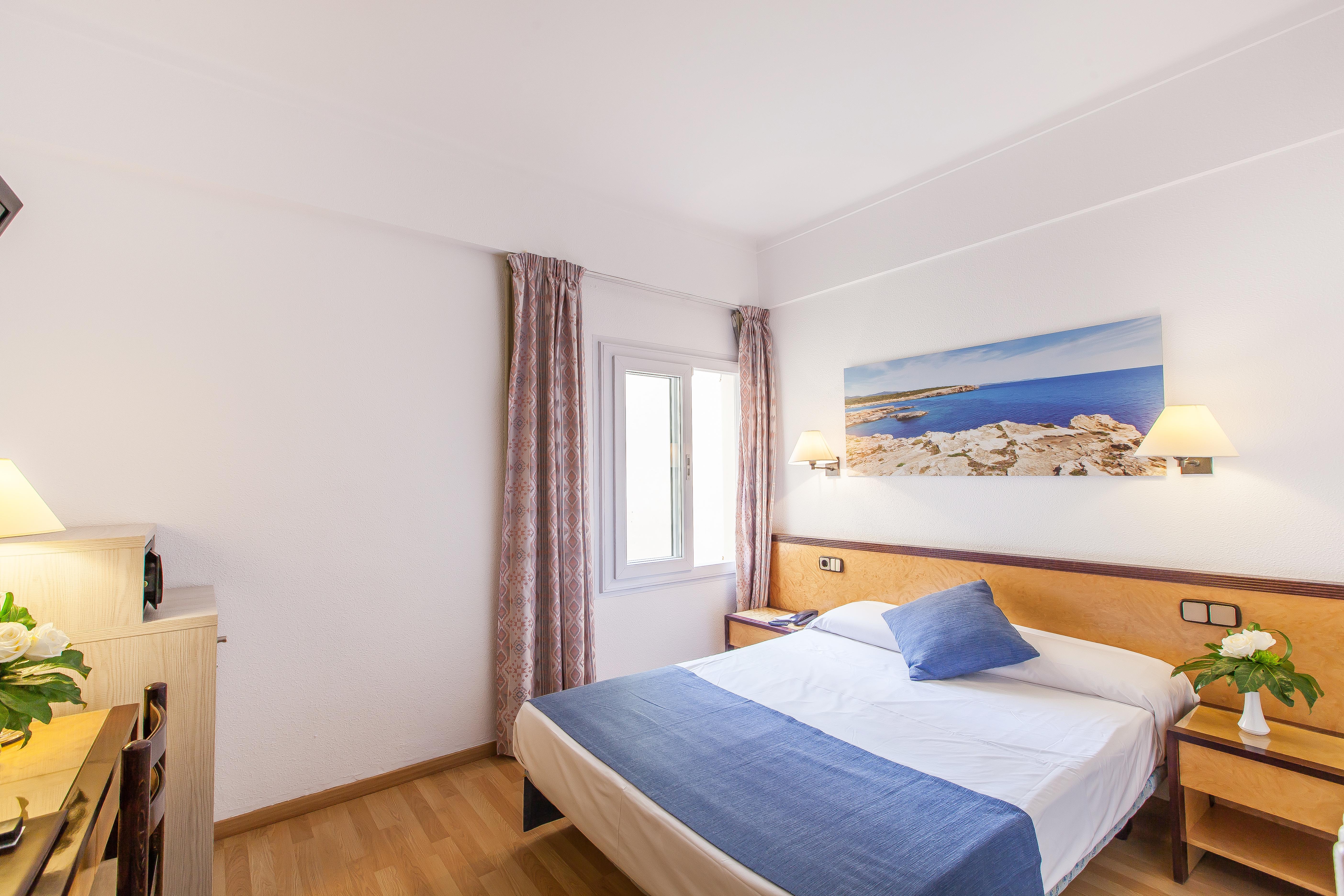 Hotel Voramar Cala Millor  Exterior photo