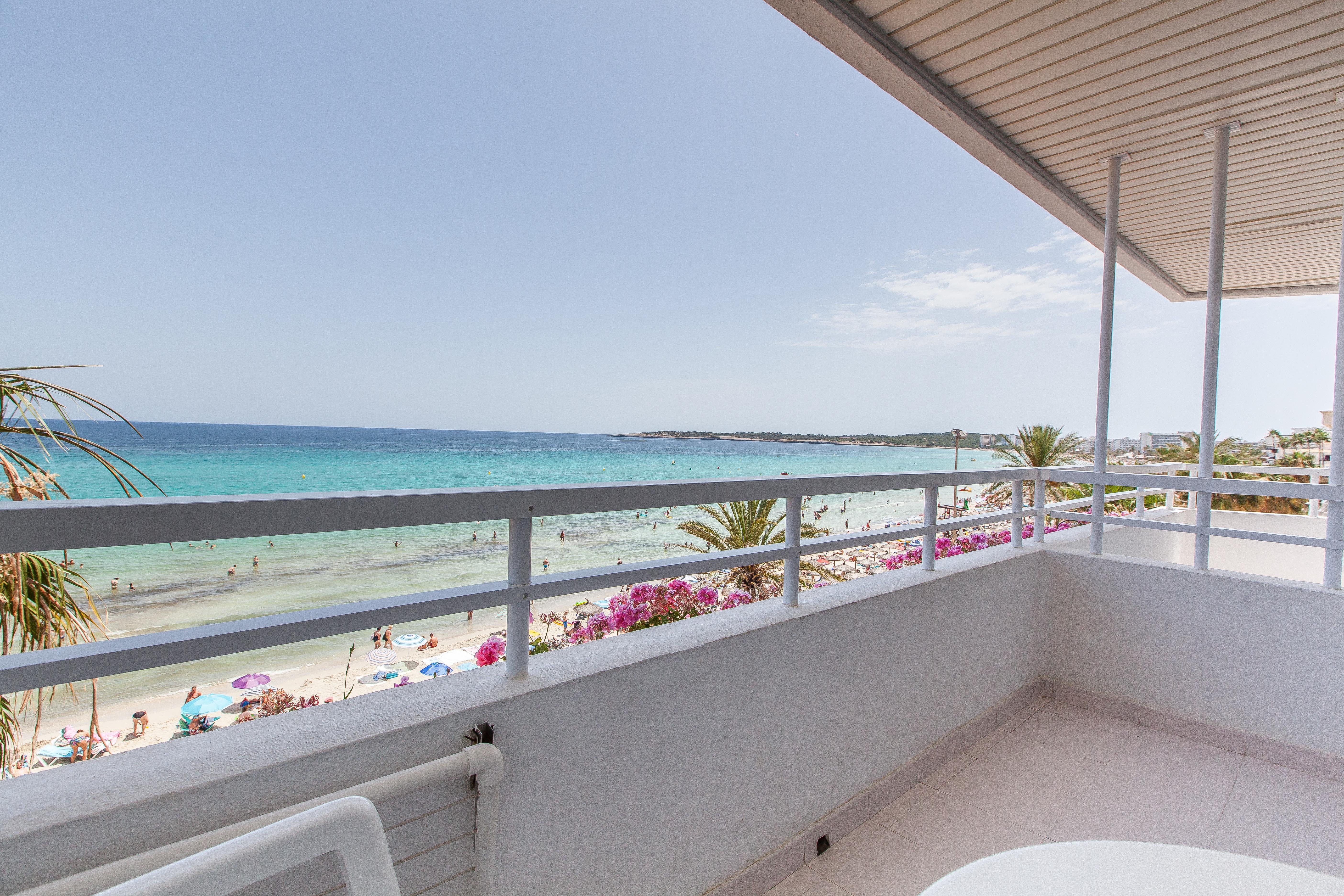 Hotel Voramar Cala Millor  Exterior photo