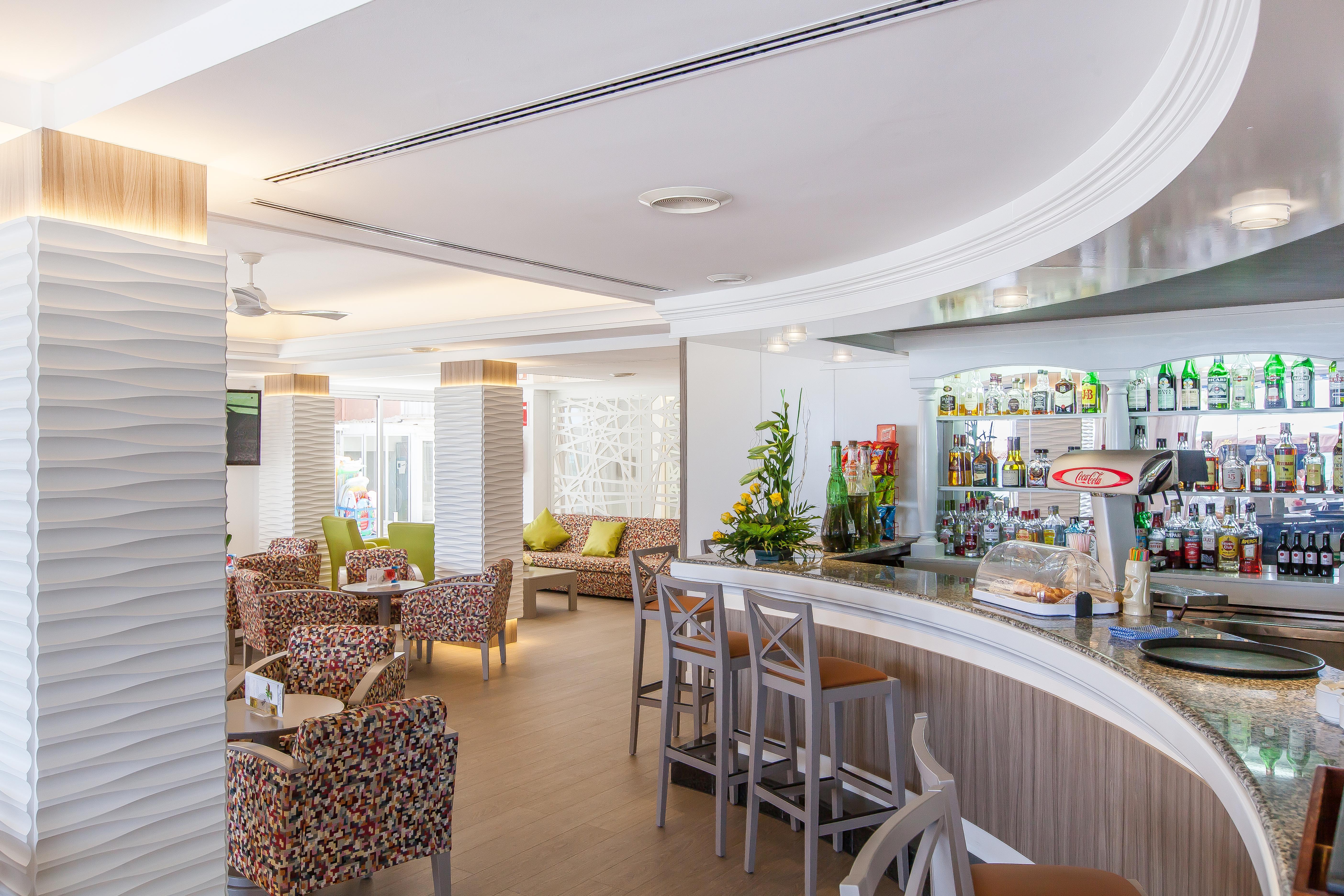 Hotel Voramar Cala Millor  Exterior photo