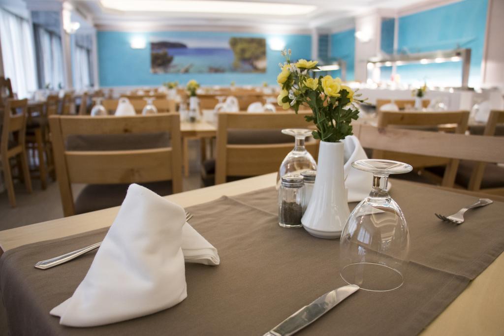 Hotel Voramar Cala Millor  Exterior photo